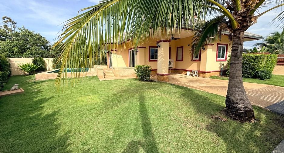 For sale 2 bedrooms villa in Hua Hin, Prachuap Khiri Khan
