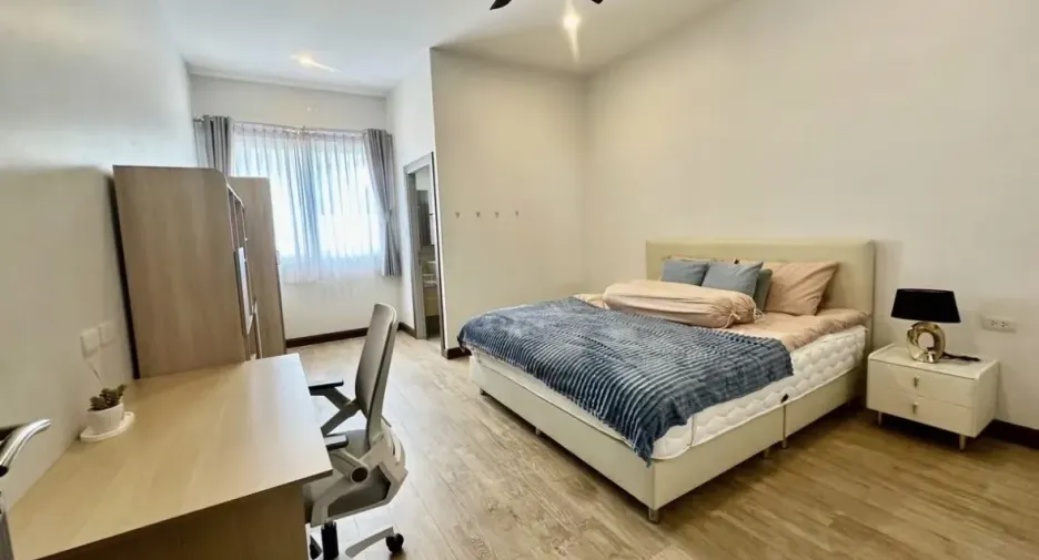 For sale and for rent 6 bedrooms villa in Huay Yai, Pattaya