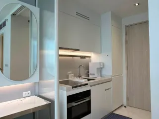 À louer studio condo à Watthana, Bangkok