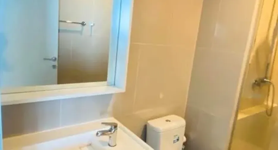 Продажа и аренда 2 спальни кондо в Банг Ламунг, Чонбури