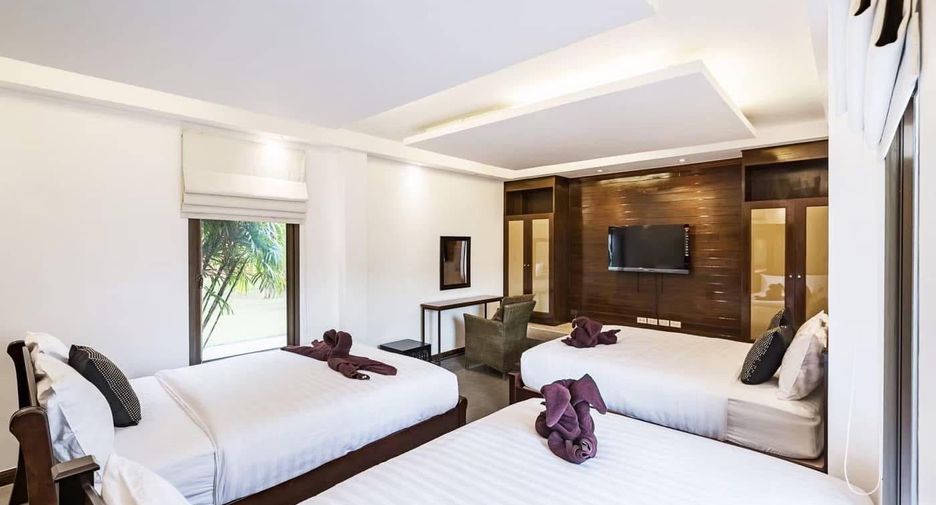 À vendre et à louer 4 chambres villa à Bang Lamung, Chonburi