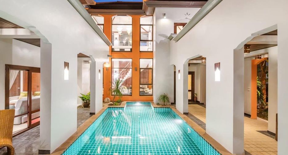 À vendre et à louer 4 chambres villa à Bang Lamung, Chonburi