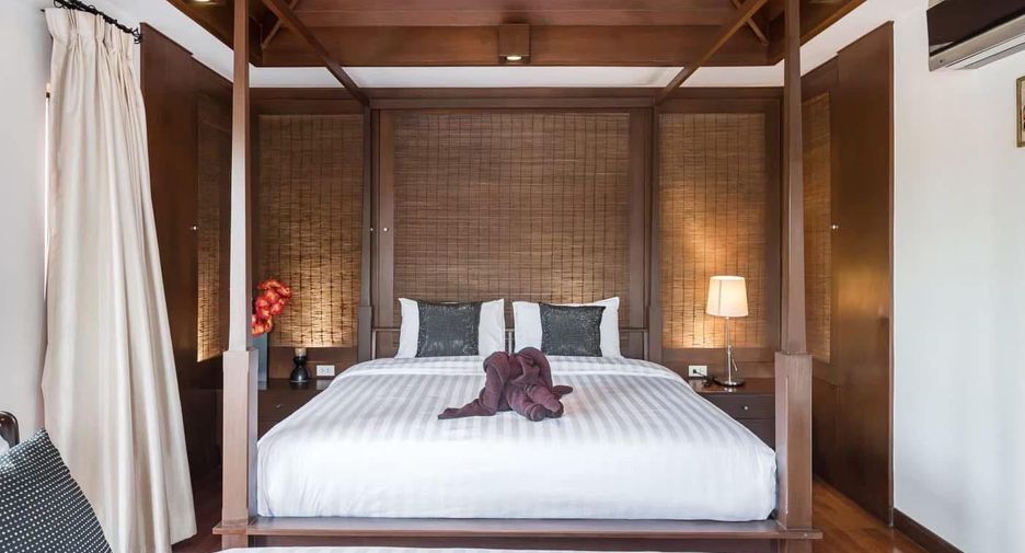À vendre et à louer 4 chambres villa à Bang Lamung, Chonburi
