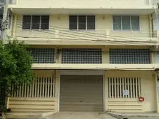 À louer entrepôt à Thung Khru, Bangkok