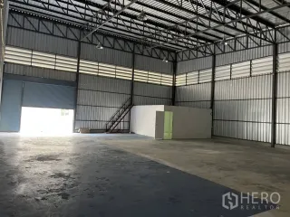 出租 仓库 在 Bang Phli, Samut Prakan