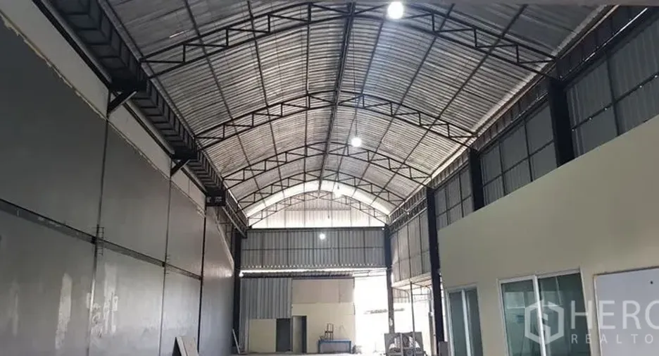 出租 仓库 在 Bang Phli, Samut Prakan