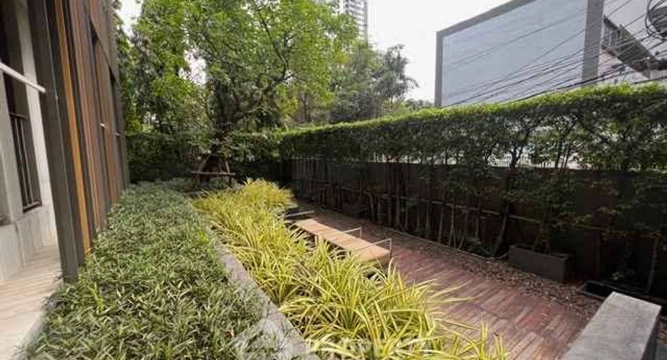 For sale 1 bed condo in Watthana, Bangkok
