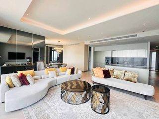For rent and for sale 3 bedrooms condo in Khlong San, Bangkok