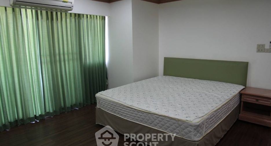 For rent 2 bedrooms condo in Bang Na, Bangkok