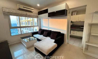 For rent 2 bedrooms condo in Sathon, Bangkok