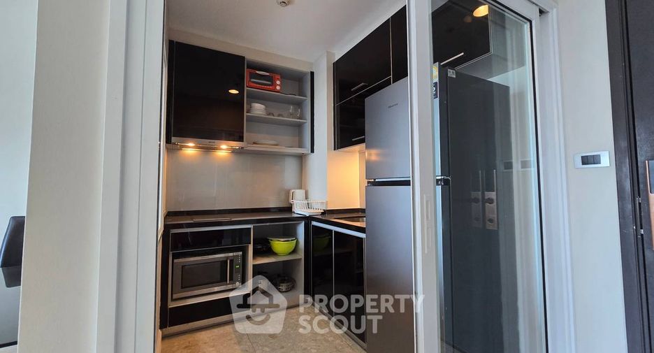 For rent 1 bed condo in Khlong Toei, Bangkok