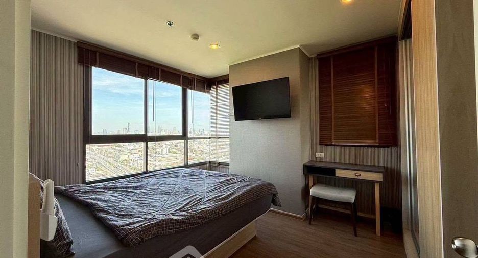 For rent 2 bedrooms condo in Yan Nawa, Bangkok