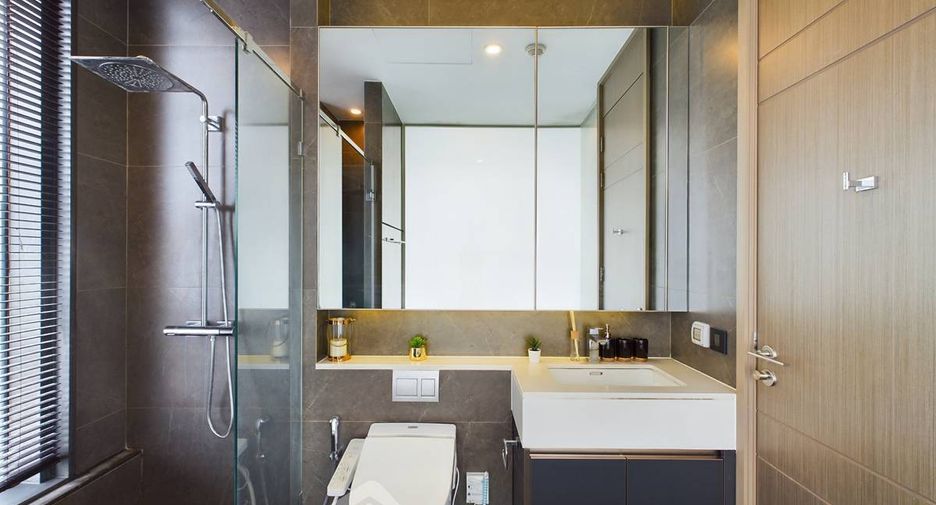 For rent 1 bed condo in Watthana, Bangkok