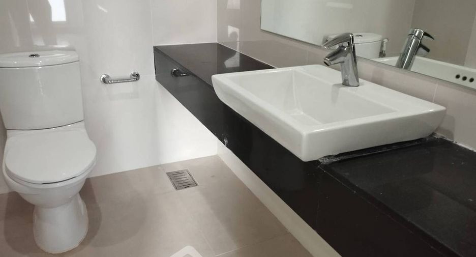 For rent 1 bed condo in Ratchathewi, Bangkok