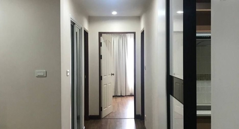 ขาย 2 ห้องนอน คอนโด ใน ห้วยขวาง, กรุงเทพฯ