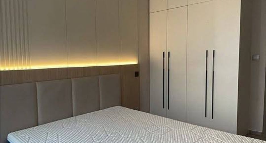 For rent 1 bed condo in Huai Khwang, Bangkok