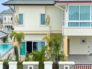 À vendre 5 chambres villa à Bang Lamung, Chonburi