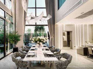 For sale 5 bedrooms house in Saphan Sung, Bangkok