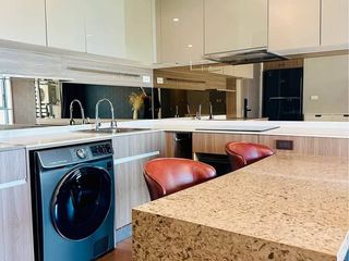 For sale 2 bedrooms condo in Phaya Thai, Bangkok
