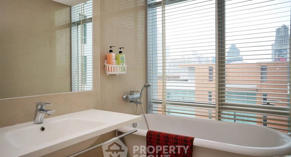 Condo en alquiler y en venta de 2 habitaciones en Sathon, Bangkok