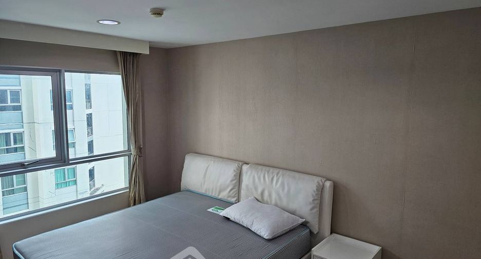 À louer et à vendre 2 chambres condo à Huai Khwang, Bangkok