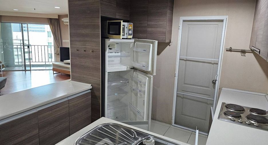 À louer et à vendre 2 chambres condo à Huai Khwang, Bangkok