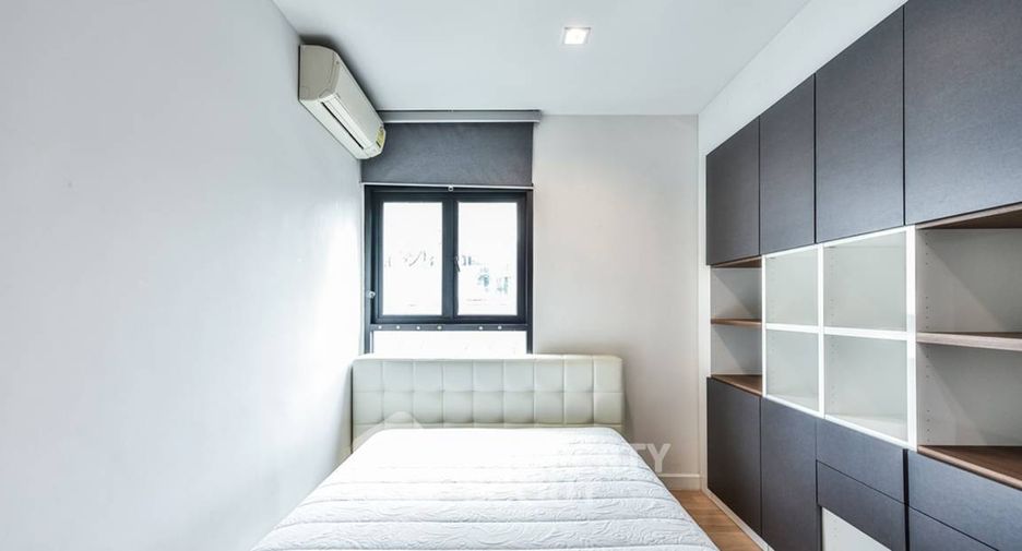 Condo en venta de 2 habitaciones en Sathon, Bangkok
