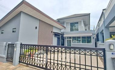 Casa en venta de 4 habitaciones en Bang Lamung, Chonburi