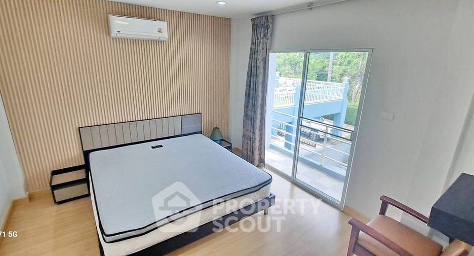 Casa en venta de 4 habitaciones en Bang Lamung, Chonburi