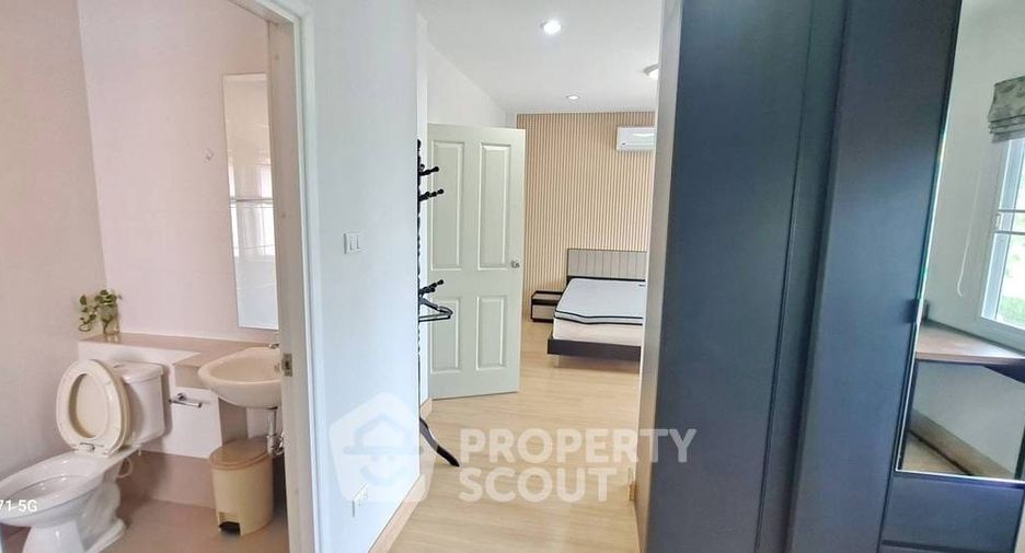 Casa en venta de 4 habitaciones en Bang Lamung, Chonburi