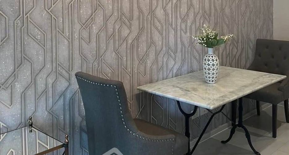 For sale 1 bed condo in Pathum Wan, Bangkok