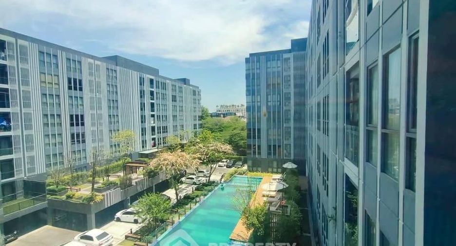 For sale 1 bed condo in Phra Khanong, Bangkok
