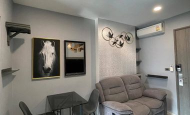 Продажа 1 кровать кондо в Хуаи Кхщанг, Бангкок