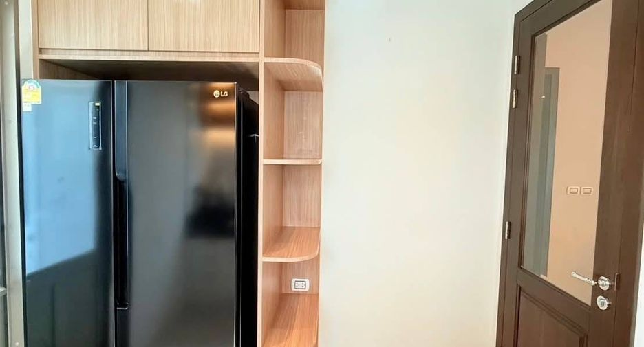 出租 和 出售 4 卧室 独立屋 在 Lat Krabang, 曼谷