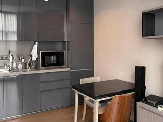 Продажа 1 кровать кондо в Сатхон, Бангкок