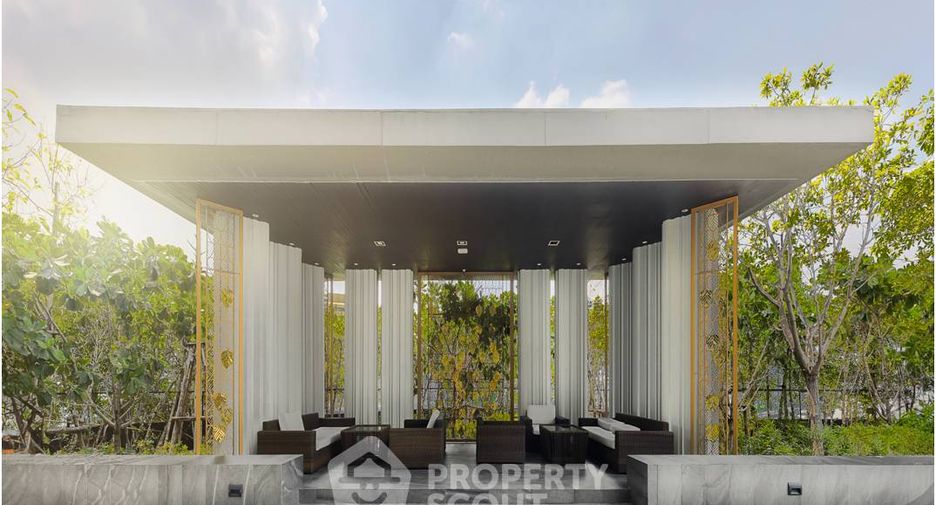 For sale 1 bed condo in Pathum Wan, Bangkok