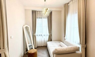 For sale 4 bedrooms house in Saphan Sung, Bangkok