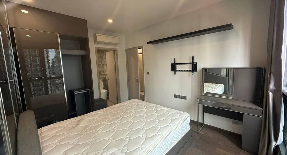 À louer et à vendre 2 chambres condo à Pathum Wan, Bangkok