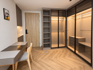 For sale studio condo in Watthana, Bangkok