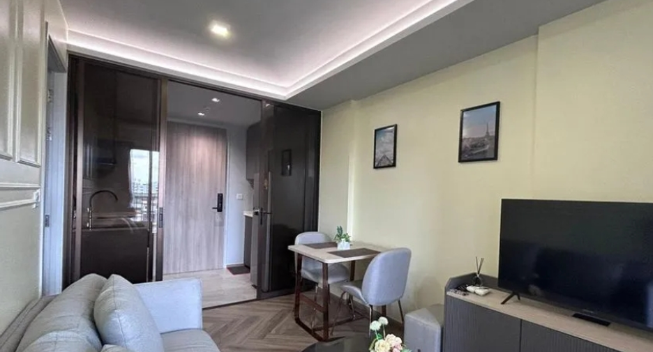 For sale 1 bed condo in Watthana, Bangkok