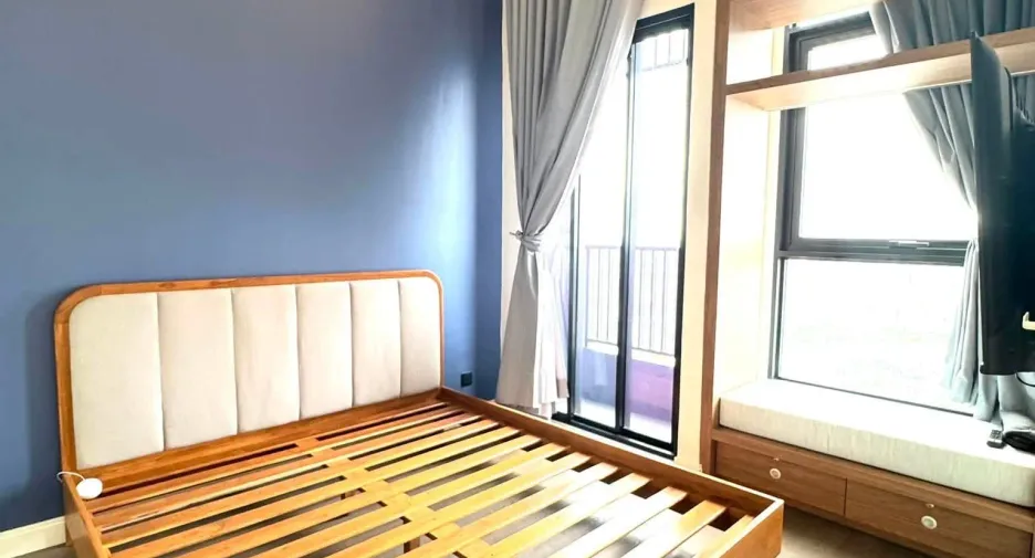 For sale and for rent 3 bedrooms condo in Bang Rak, Bangkok