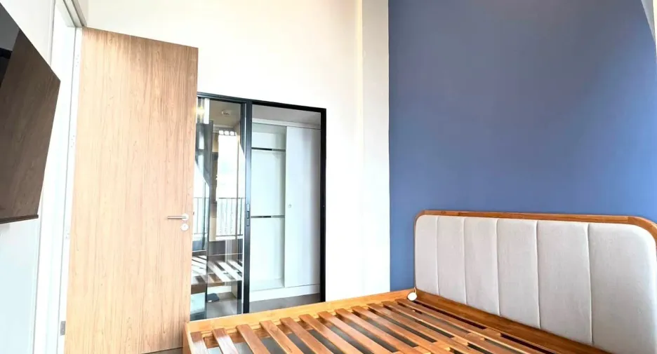 For sale and for rent 3 bedrooms condo in Bang Rak, Bangkok