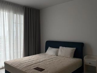 For rent studio condo in Khlong San, Bangkok