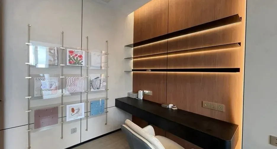 For rent 4 bedrooms condo in Sathon, Bangkok