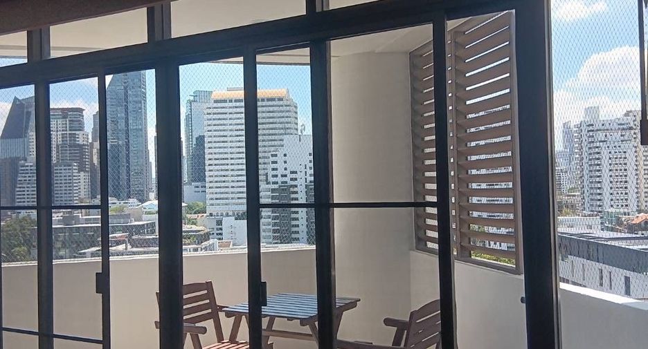 For rent 2 bedrooms condo in Watthana, Bangkok