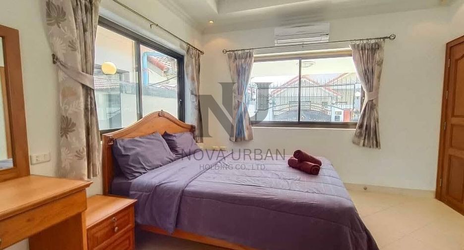Villa en alquiler de 5 habitaciones en Jomtien, Pattaya