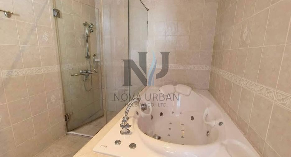 Villa en alquiler de 5 habitaciones en Jomtien, Pattaya