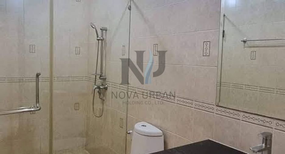 Villa en alquiler de 5 habitaciones en Jomtien, Pattaya