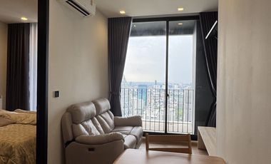 For sale 1 Beds condo in Phaya Thai, Bangkok