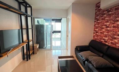 Wohnung zum Kauf mit 1 Zimmer in Khlong Toei, Bangkok